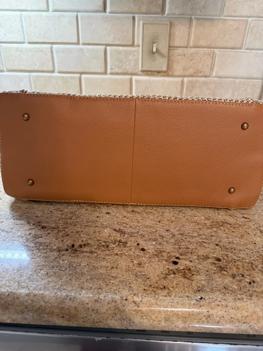 Ada Satchel - Picture 2 of 8